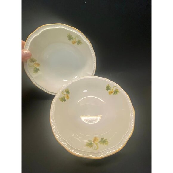 2 Bowls Cereal  Kensington Staffordshire Ironstone England  SUSSEX R3027 - Picture 2 of 5